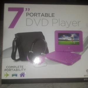 Portable DVD player